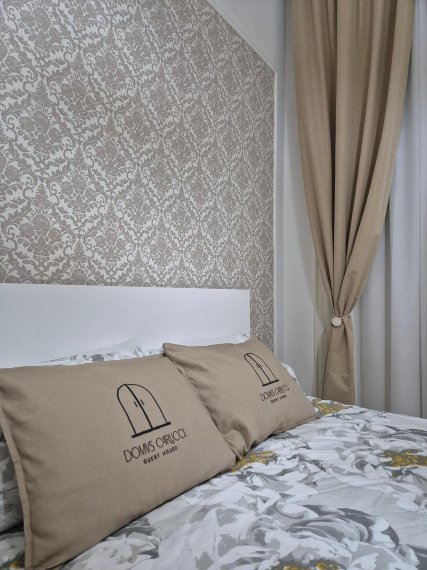 Domus Carucci Apartamento Cava deʼ Tirreni Exterior foto